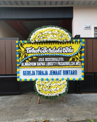 Papan Bunga Duka di Lampung Barat